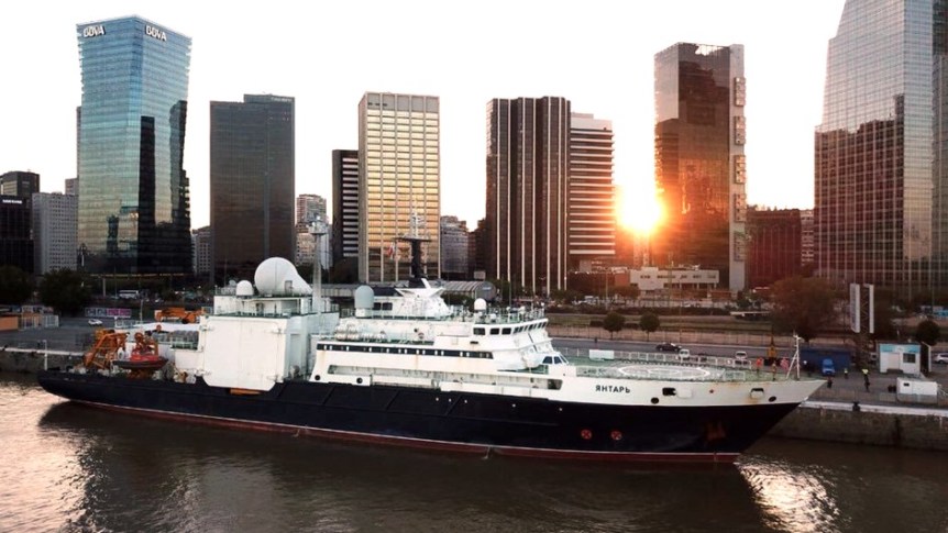 Russian research vessel Yantar