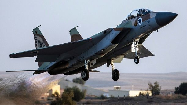 Dec. 15, 2013: An Israeli Air Force F-15I fighter jet takes off