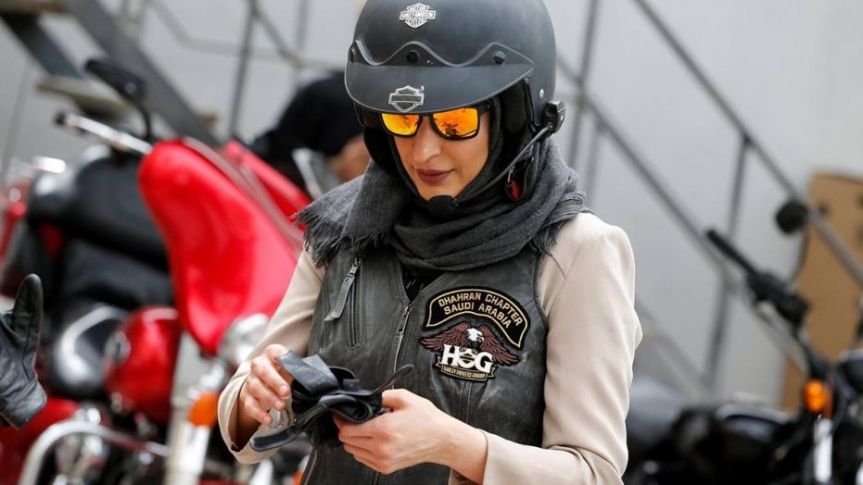 Women are learning to ride motorcycles in Saudia Arabia  (REUTERS )