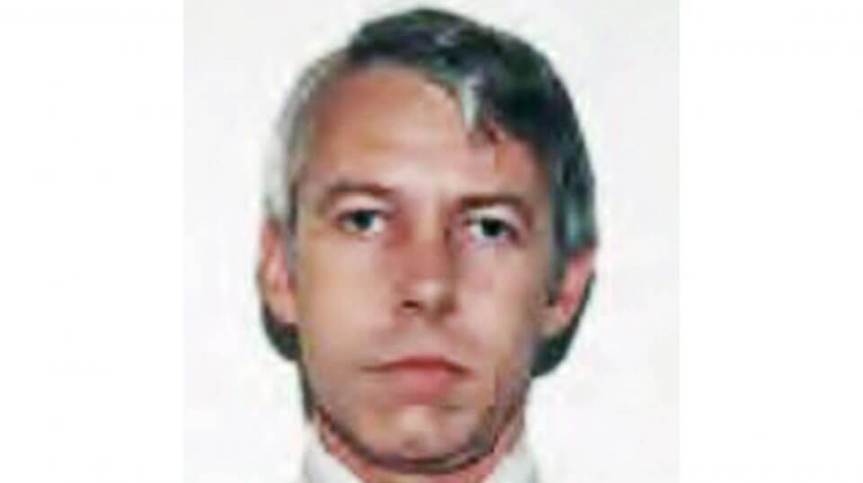 Dr. Richard Strauss, an Ohio State University team doctor