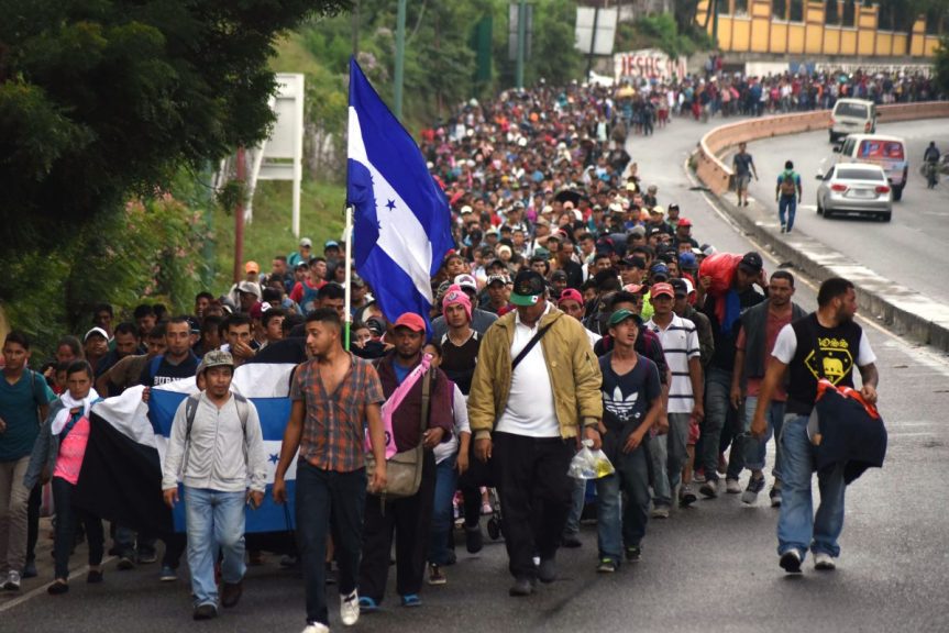 migrant-caravan-1200x801