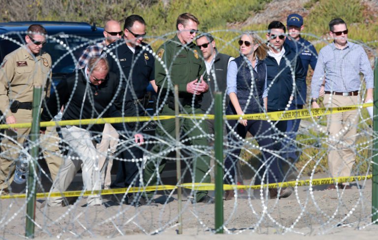 SANDY HUFFAKER/AFP/Getty Images