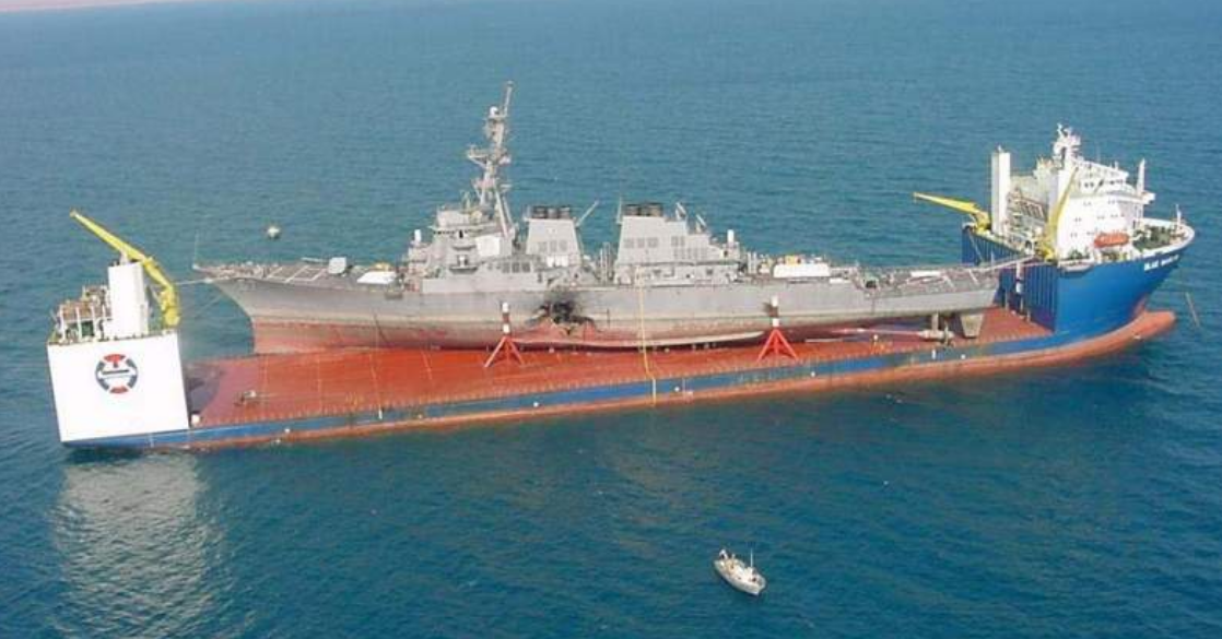 The MV Blue Marlin transporting the USS Cole, October 31, 2000. (U.S. Navy/Released)