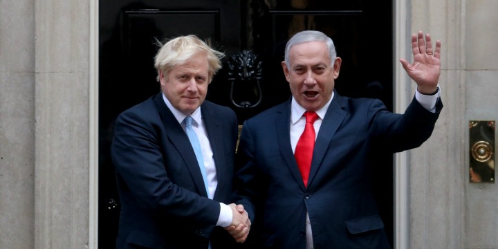 British Prime Minister Boris Johnson welcomes Israeli Prime Minister Benjamin Netanyahu at 10 Downing Street in London, Sept. 5, 2019.