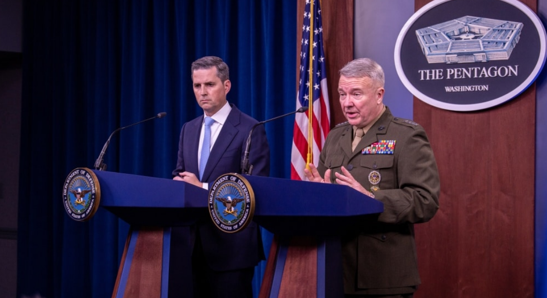 Assistant to the Secretary of Defense for Public Affairs Jonathan Hoffman and Marine Corps Gen. Kenneth F. McKenzie,