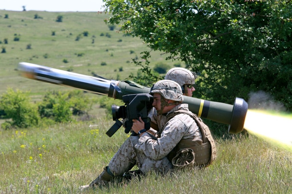 U.S. Marines fire an FGM-148 Javelin at Babadag Training Area, Romania. (Staff Sgt. Jessica Smith/U.S. Marine Corps)
