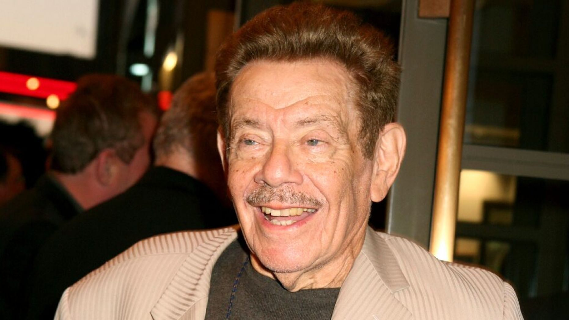 Jerry Stiller's 'Seinfeld' and 'King of Queens' co-stars paid tribute to the late actor. 