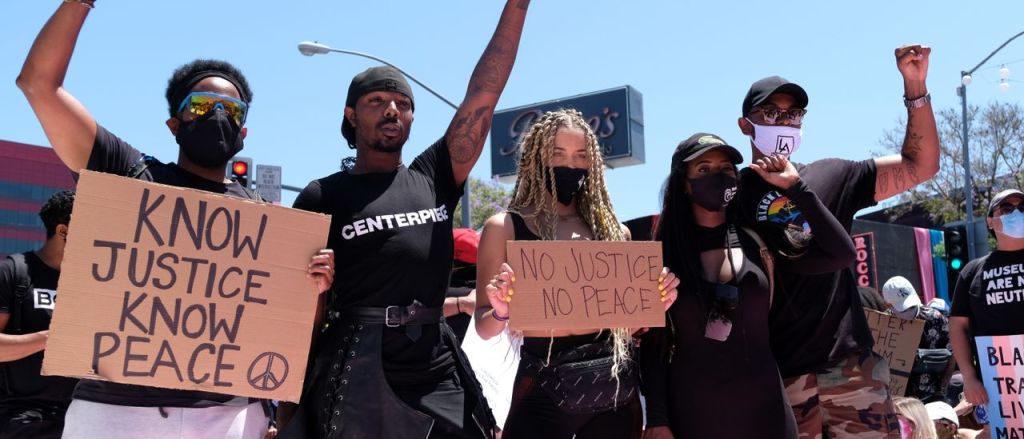 Sarah Morris/Getty Images