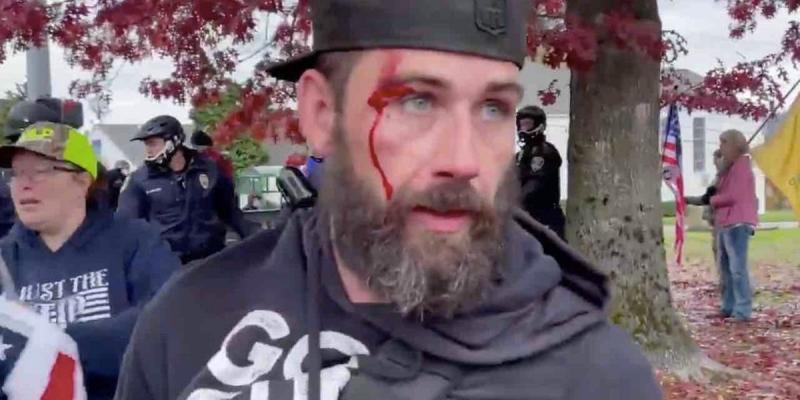 Image source: Twitter video screenshot via @KatieDaviscourt