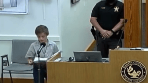 via Twitter/@bennyjohnson