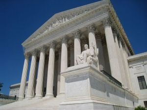 The U.S. Supreme Court building, Wikimedia Commons, Daderot.