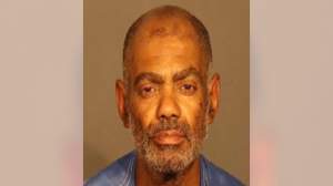 NYPD identified Jeffery Evans as the suspect wanted in connection to the broad daylight attempted robbery of an elderly woman in Brooklyn.  (NYPD Crime Stoppers)