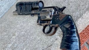 Police recovered a six-shot revolver at the scene. (NYPD)