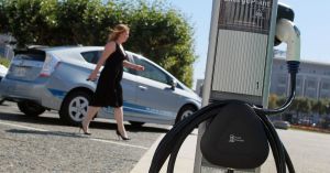 (Justin Sullivan / Getty Images)