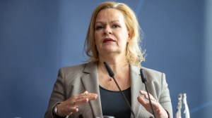 Ministerin Nancy Faeser: »Die Elemente Humanität und Ordnung bedingen einander« Foto: Andreas Gora / EPA