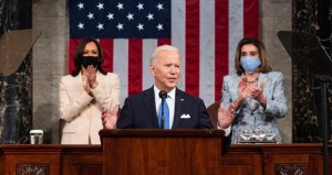 Joe Biden, Kamala Harris & Nancy Pelosi. Credit: Franmarie Metzler, U.S. House of Representatives