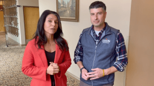 Tulsi Gabbard endorses Tom Barrett. (Barrett for Congress campaign)