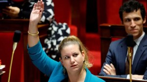 MP Mathilde Panot dedicated the vote to women in the US, Poland and Hungary