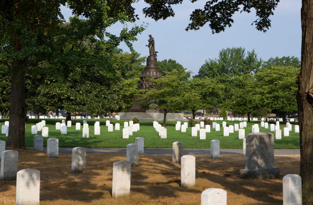 The Confederate Memorial at Arlington National Cemetery, pictured in 2017, has stood for more than a century. (Calla Kessler/The Washington Post)