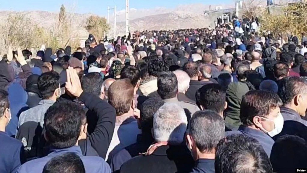 Protesters in Javanrud have accused government forces of using live ammunition.